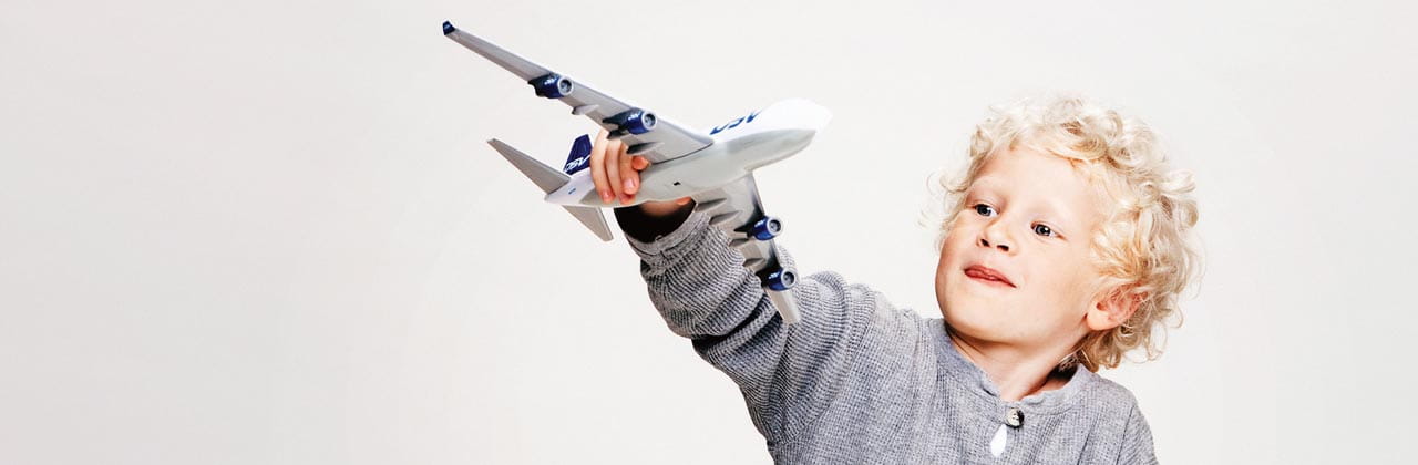 Customer case about managing logistics for Spin Master DSV