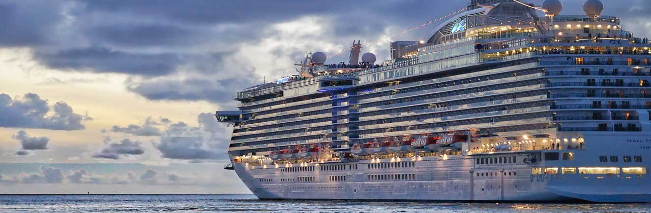 Cruise to Miami with DSV to Seatrade Cruise Global Expo