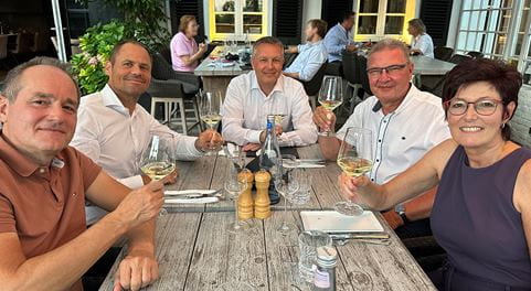 DSV Mitarbeiter im Restaurant