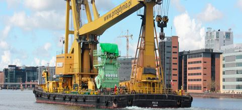 200 tons tung forsøgsmotor til grøn omstilling på plads i København 