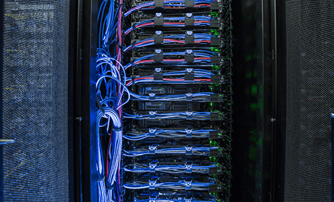 Den fysiske infrastrukturen blir etablert lenge før serverne slås på