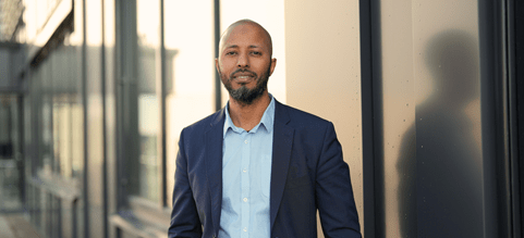 Razak Ali har arbetat inom transport och logistik i över 15 år. 