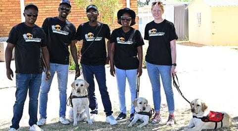 DSV supporting SA Guide dogs with their shades day logistics