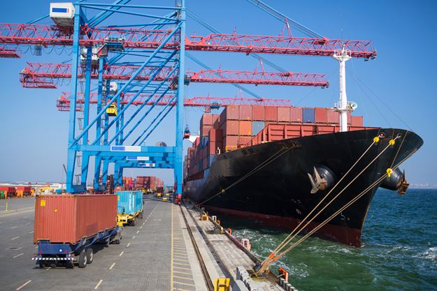 Transferência ao porto de saída