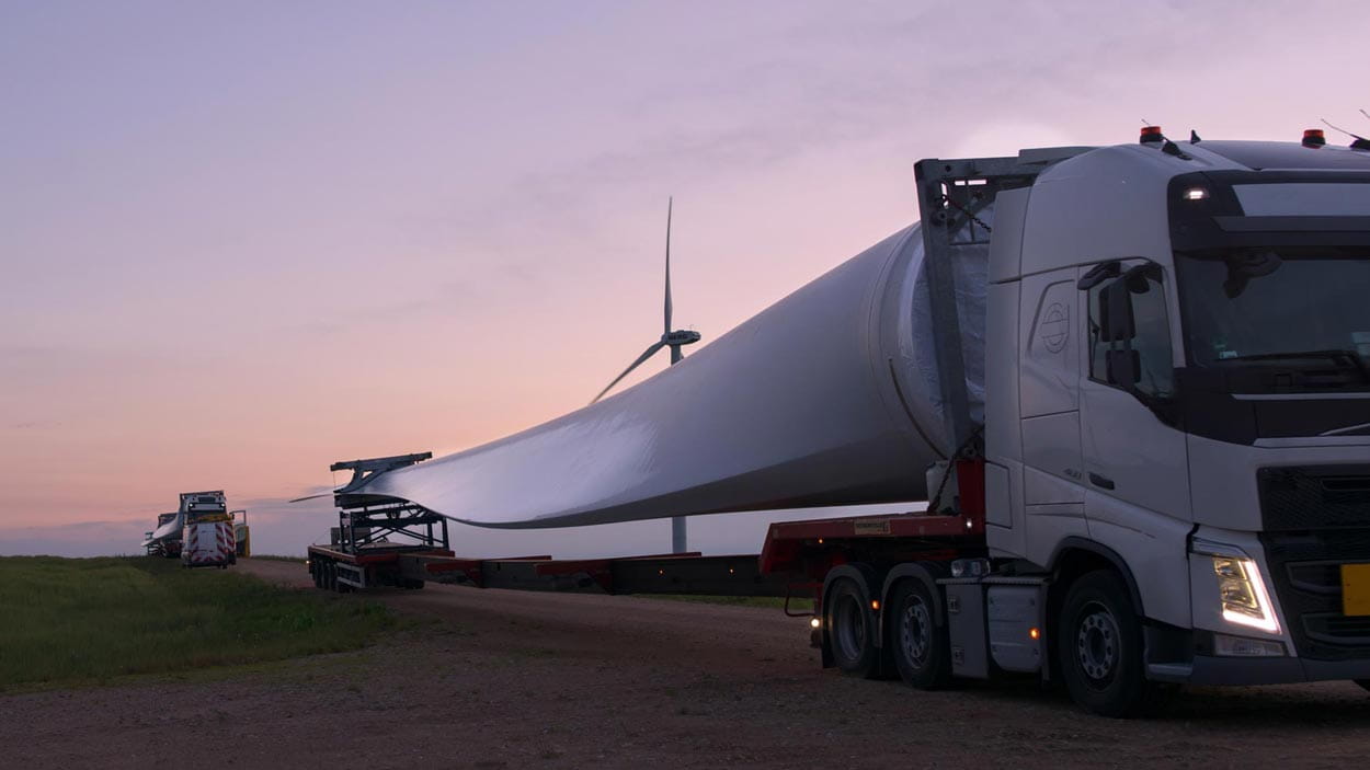 Wind turbine shipment