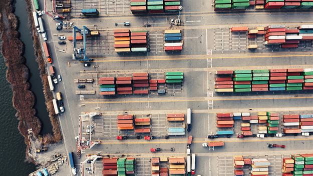 dsv transport en logistiek luchtfoto containerterminal