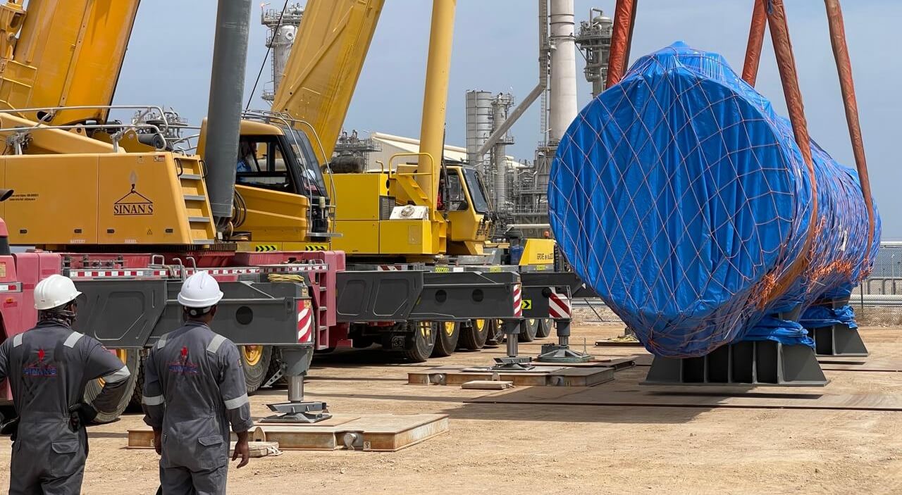 DSV in Oman moves heat exchangers from Duqm to Sur