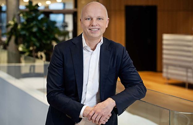 Jens Lund en la oficina de Hedehusene